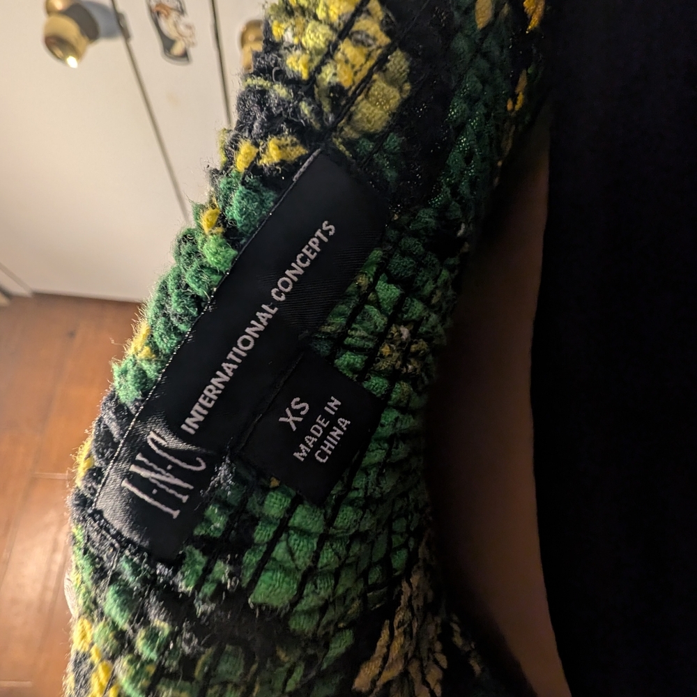 INC International Concepts Green and Yellow Patterned Garment Size XS - Picture 6 of 6